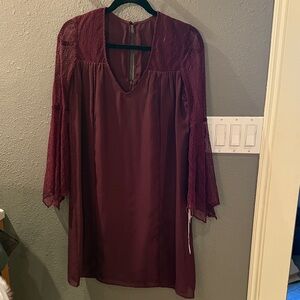 Elegant Burgundy Lace Sleeve Dress